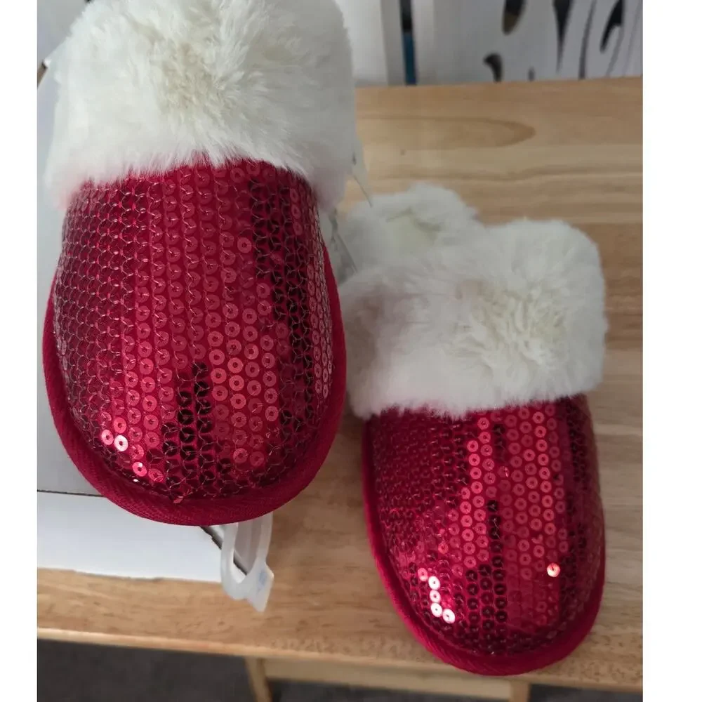 Cat & Jack Kids Red Sequin Faux Fur Christmas Slippers Size L 4/5 NWT Cozy soft